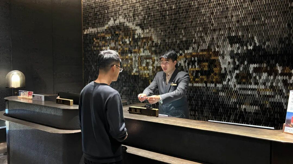 1759597430458351.jpeg 00.jpg