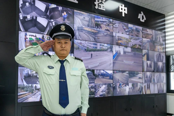 1759597459466983.jpeg 222.jpg