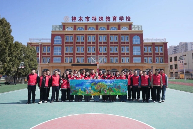 1790385697372104.jpeg 志愿红”温暖过的一群人.jpg